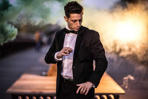 L'art de la magie close-up : émerveillez vos invités !